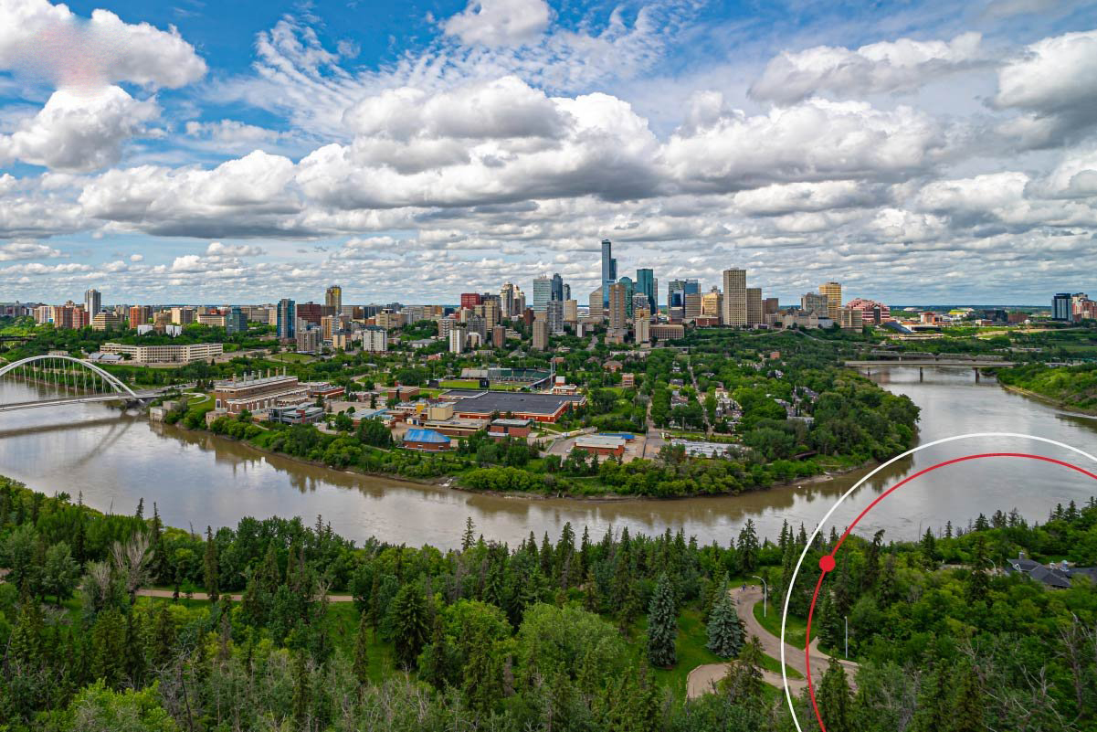 Discover 5 of Alberta, Canada's best places to settle in. From living in a big city, to a national park community. 